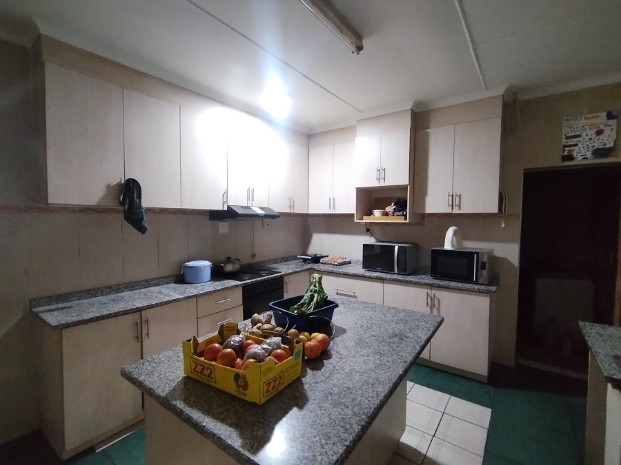 3 Bedroom Property for Sale in Lennoxton KwaZulu-Natal