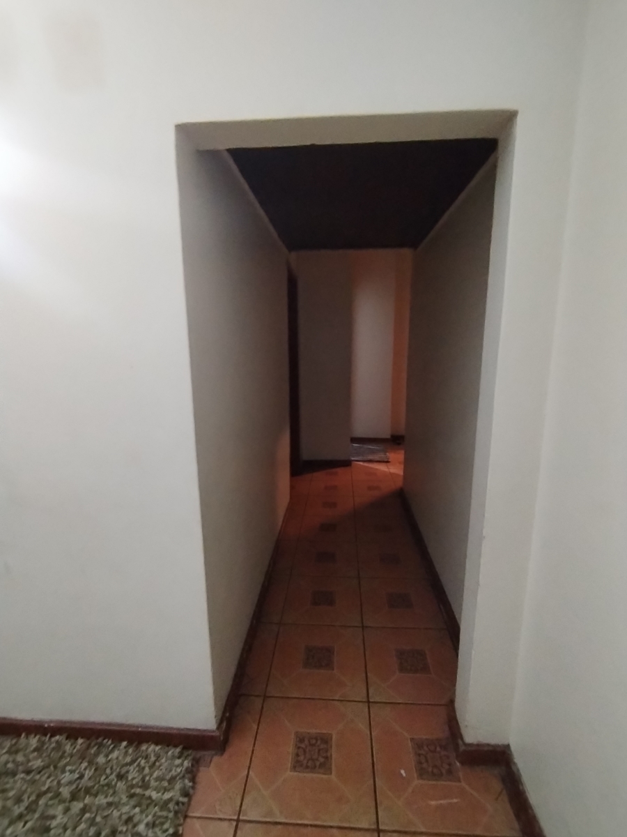 3 Bedroom Property for Sale in Lennoxton KwaZulu-Natal