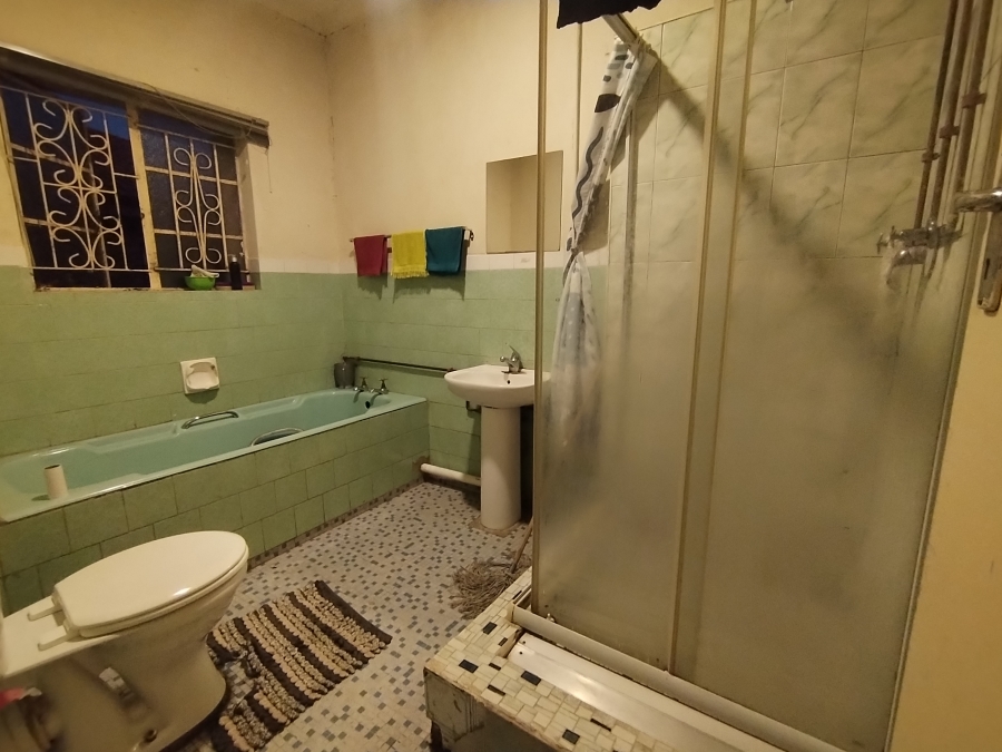 3 Bedroom Property for Sale in Lennoxton KwaZulu-Natal