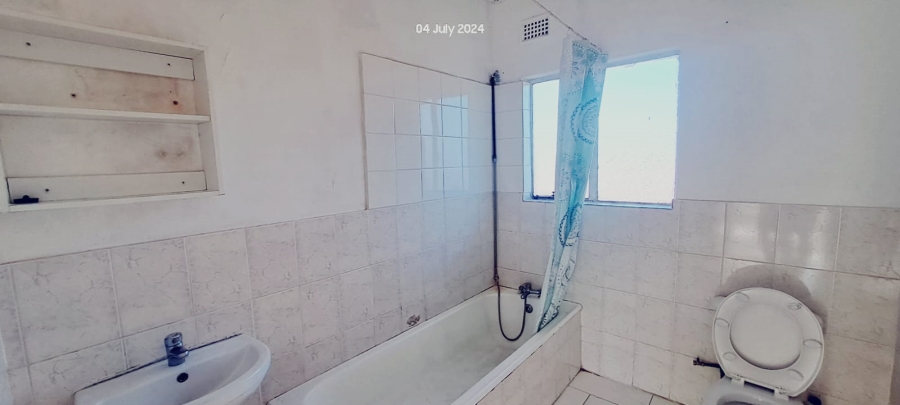 To Let 2 Bedroom Property for Rent in Newholme KwaZulu-Natal