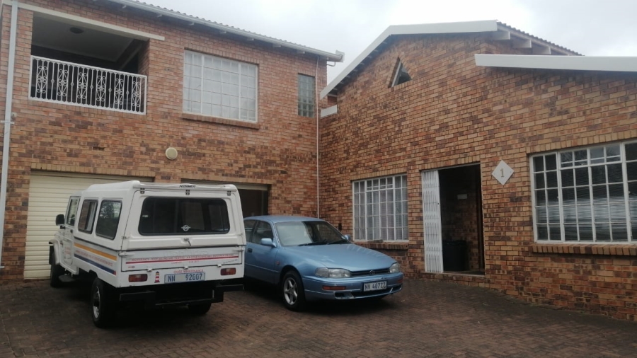 To Let 4 Bedroom Property for Rent in Aviary Hill KwaZulu-Natal