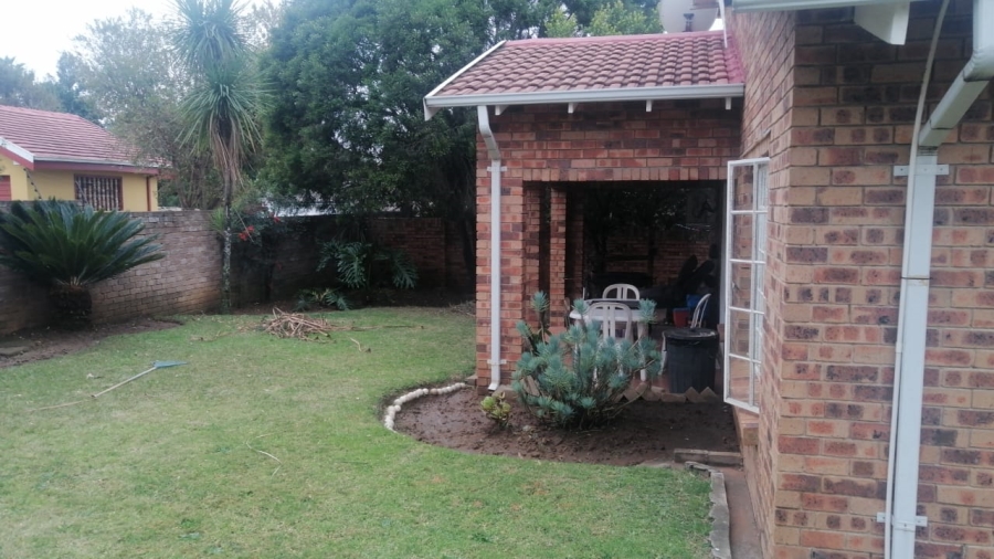 To Let 4 Bedroom Property for Rent in Aviary Hill KwaZulu-Natal