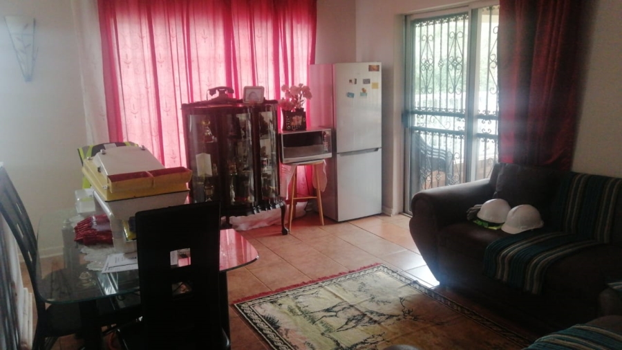 To Let 4 Bedroom Property for Rent in Aviary Hill KwaZulu-Natal