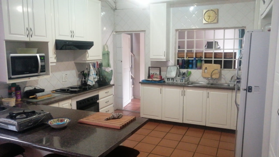 To Let 4 Bedroom Property for Rent in Aviary Hill KwaZulu-Natal