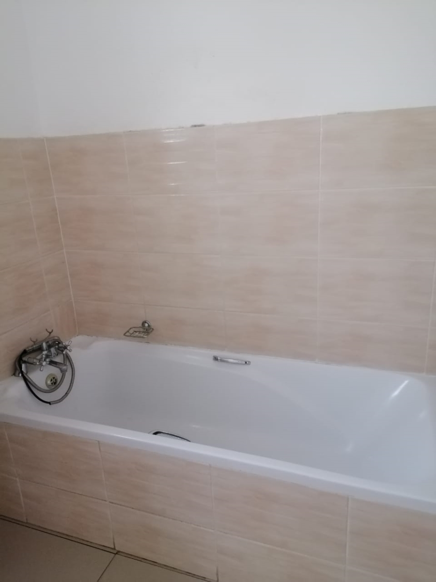 To Let 3 Bedroom Property for Rent in Observation Hill KwaZulu-Natal