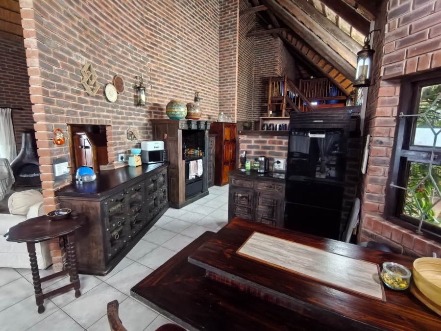 To Let 2 Bedroom Property for Rent in Tinley Manor KwaZulu-Natal