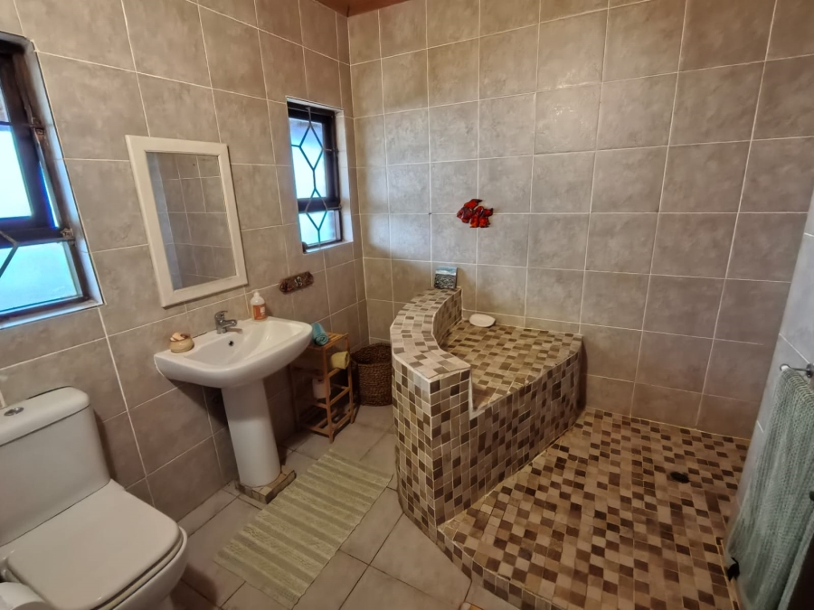 To Let 2 Bedroom Property for Rent in Tinley Manor KwaZulu-Natal