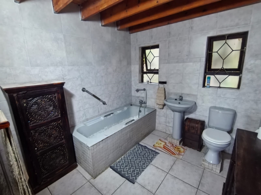 To Let 2 Bedroom Property for Rent in Tinley Manor KwaZulu-Natal