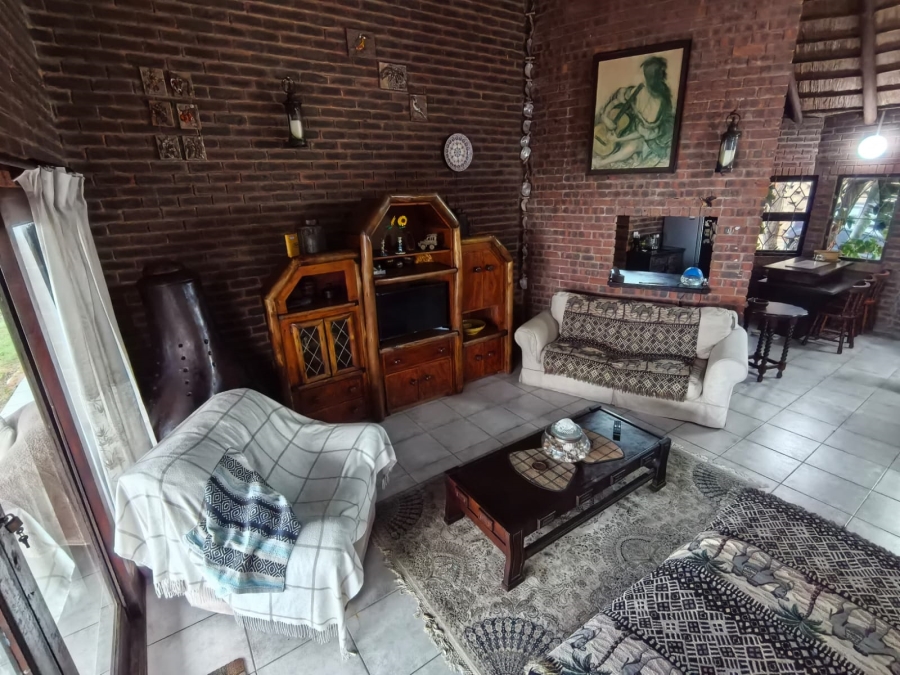 To Let 2 Bedroom Property for Rent in Tinley Manor KwaZulu-Natal