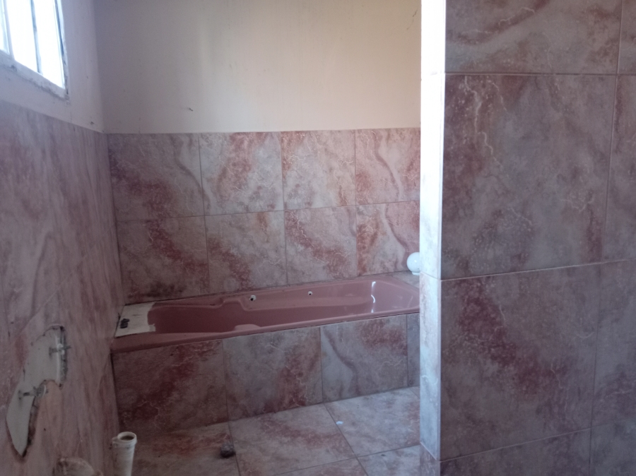 4 Bedroom Property for Sale in Vryheid KwaZulu-Natal