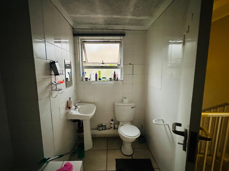 2 Bedroom Property for Sale in Meer En See KwaZulu-Natal