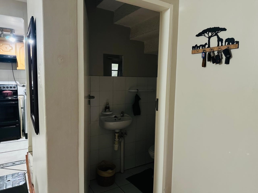 2 Bedroom Property for Sale in Meer En See KwaZulu-Natal
