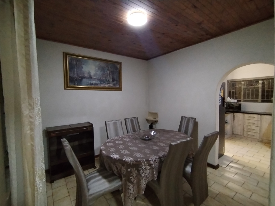 4 Bedroom Property for Sale in Sunset View KwaZulu-Natal