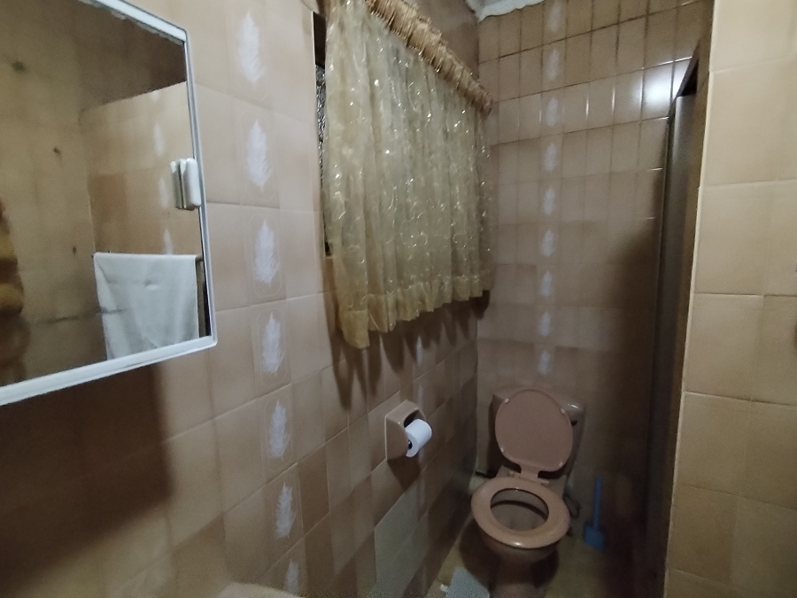 4 Bedroom Property for Sale in Sunset View KwaZulu-Natal