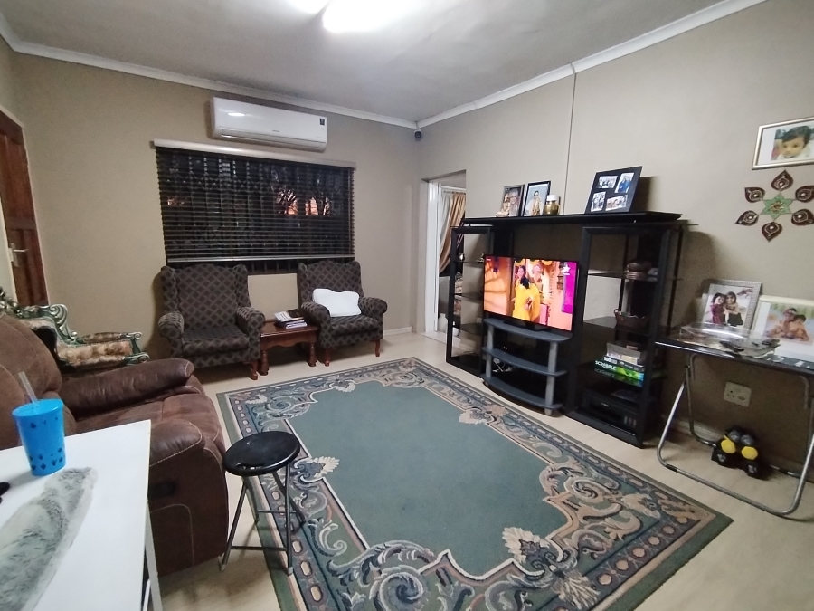4 Bedroom Property for Sale in Sunset View KwaZulu-Natal