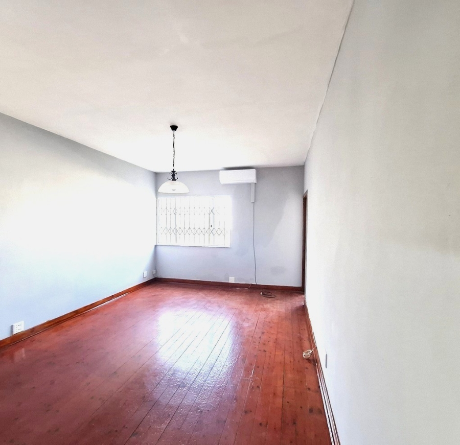 To Let 2 Bedroom Property for Rent in Glenwood KwaZulu-Natal