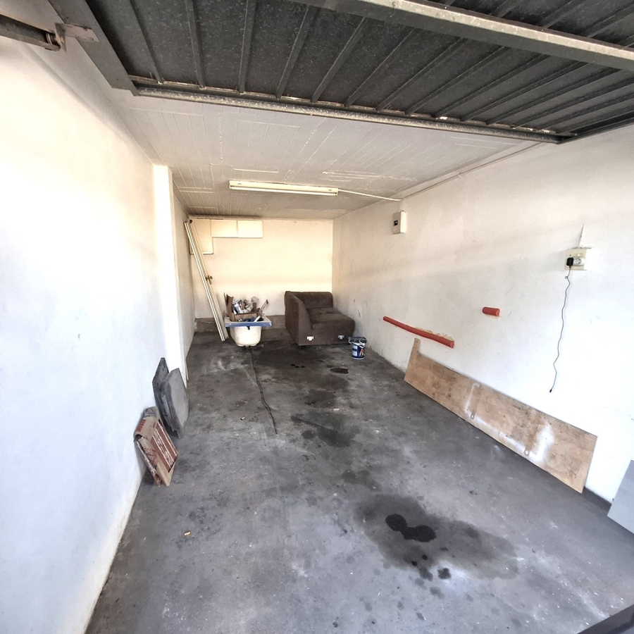 To Let 2 Bedroom Property for Rent in Glenwood KwaZulu-Natal