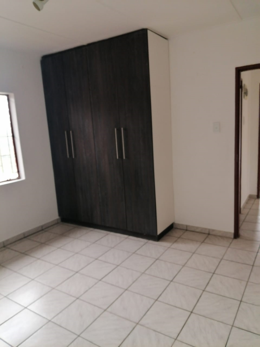 To Let 2 Bedroom Property for Rent in Bishopstowe KwaZulu-Natal