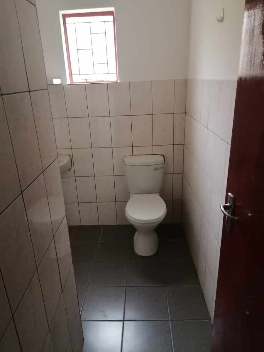 To Let 2 Bedroom Property for Rent in Bishopstowe KwaZulu-Natal