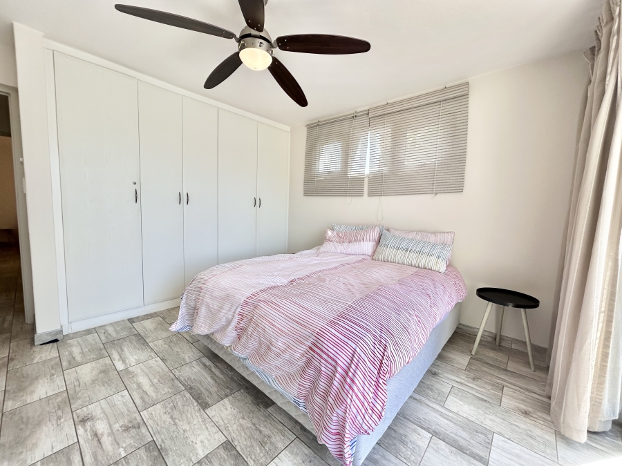 To Let 3 Bedroom Property for Rent in Shakas Rock KwaZulu-Natal