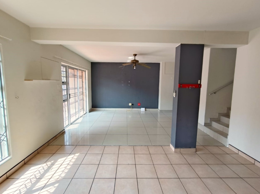 3 Bedroom Property for Sale in Meer En See KwaZulu-Natal