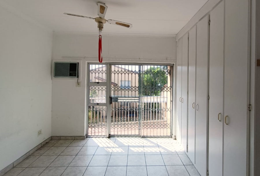 3 Bedroom Property for Sale in Meer En See KwaZulu-Natal