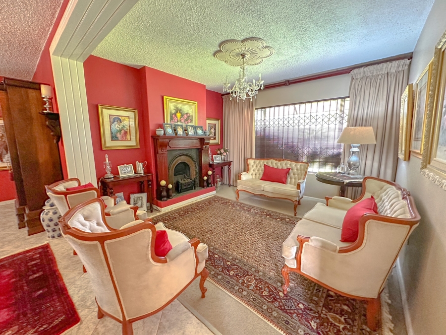 5 Bedroom Property for Sale in Kildare KwaZulu-Natal