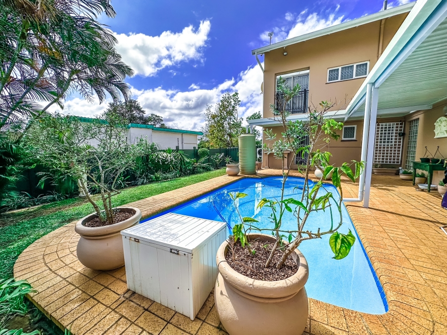 5 Bedroom Property for Sale in Kildare KwaZulu-Natal