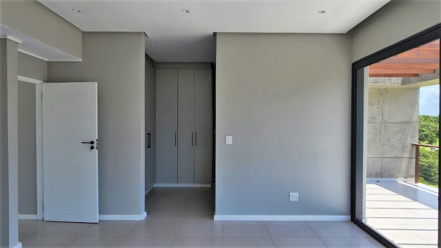 To Let 4 Bedroom Property for Rent in Palm Lakes Estate KwaZulu-Natal