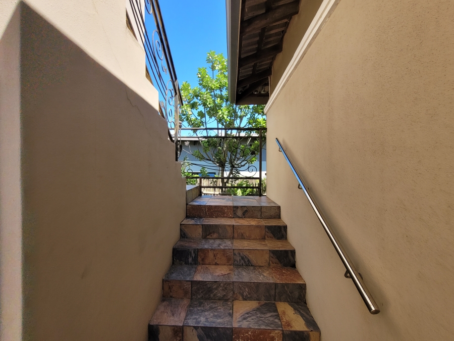 To Let 4 Bedroom Property for Rent in Palm Lakes Estate KwaZulu-Natal
