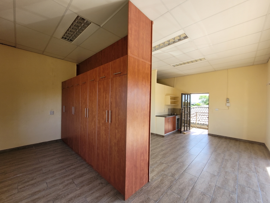To Let 4 Bedroom Property for Rent in Palm Lakes Estate KwaZulu-Natal