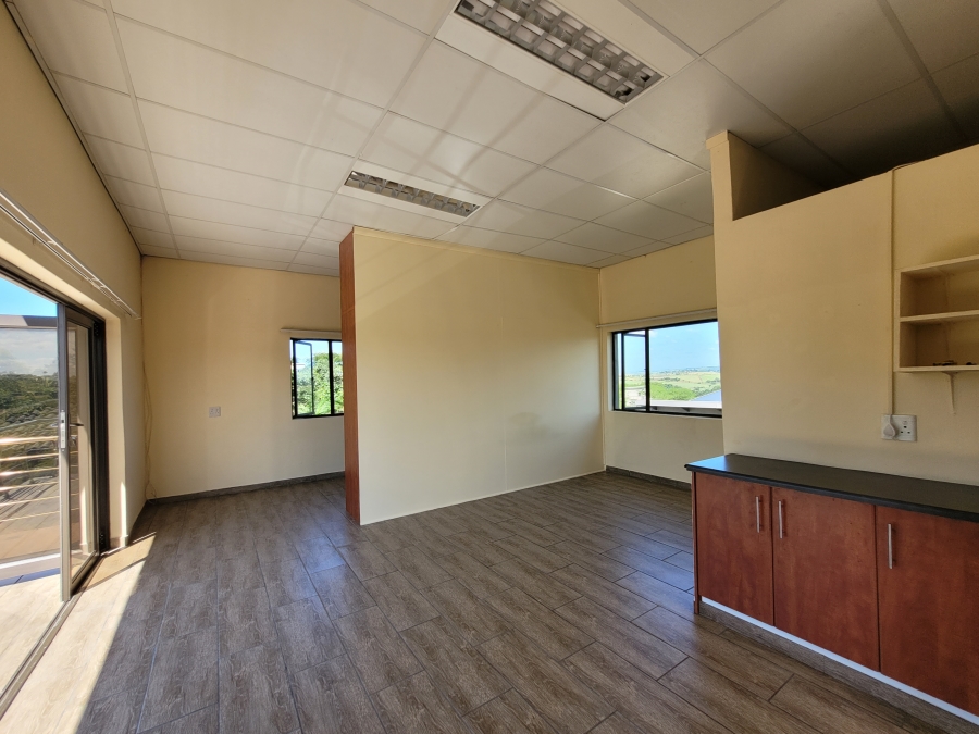 To Let 4 Bedroom Property for Rent in Palm Lakes Estate KwaZulu-Natal