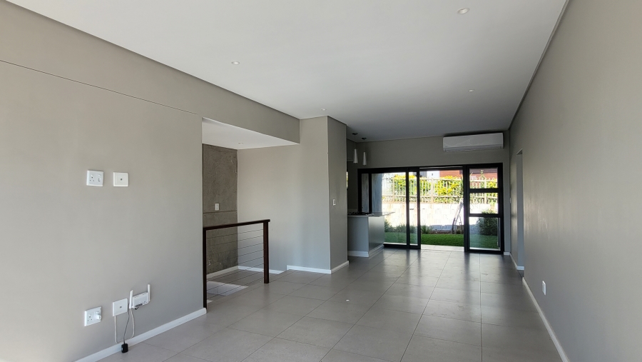 To Let 2 Bedroom Property for Rent in Palm Lakes Estate KwaZulu-Natal