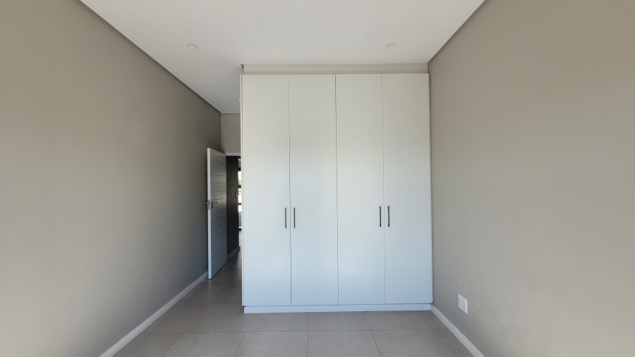 To Let 2 Bedroom Property for Rent in Palm Lakes Estate KwaZulu-Natal