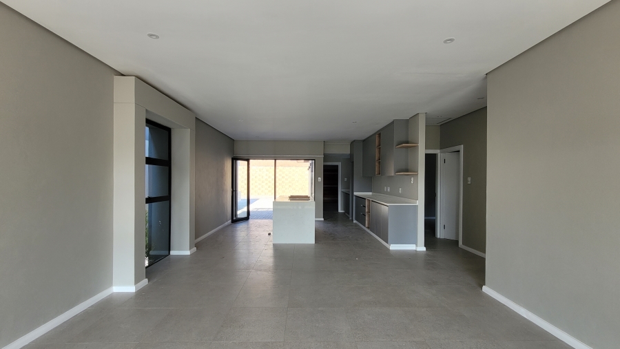 To Let 3 Bedroom Property for Rent in Palm Lakes Estate KwaZulu-Natal