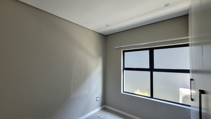 To Let 3 Bedroom Property for Rent in Palm Lakes Estate KwaZulu-Natal