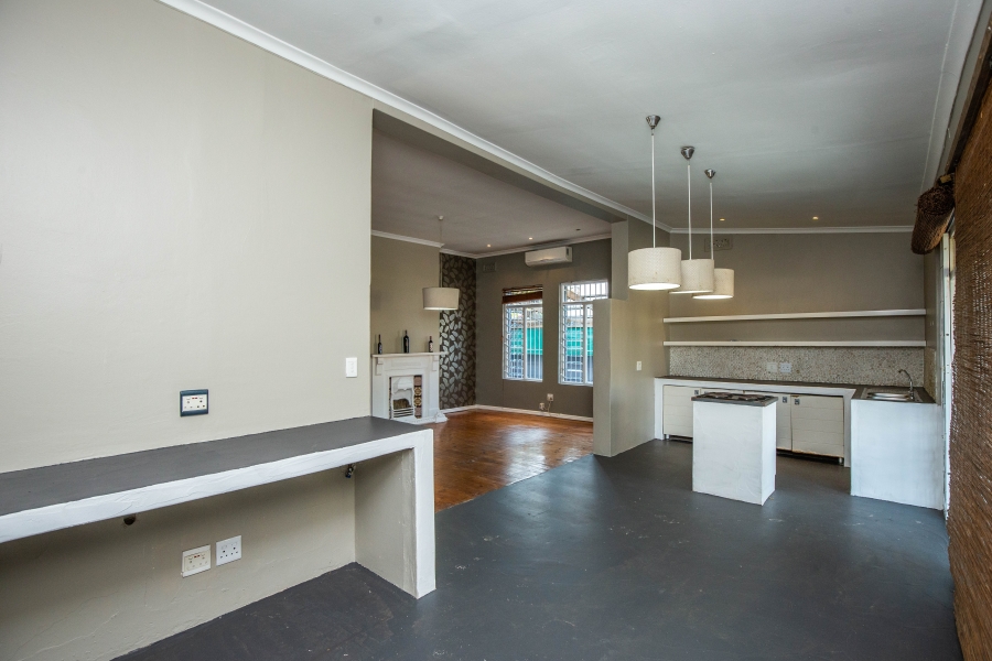 3 Bedroom Property for Sale in Glenwood KwaZulu-Natal