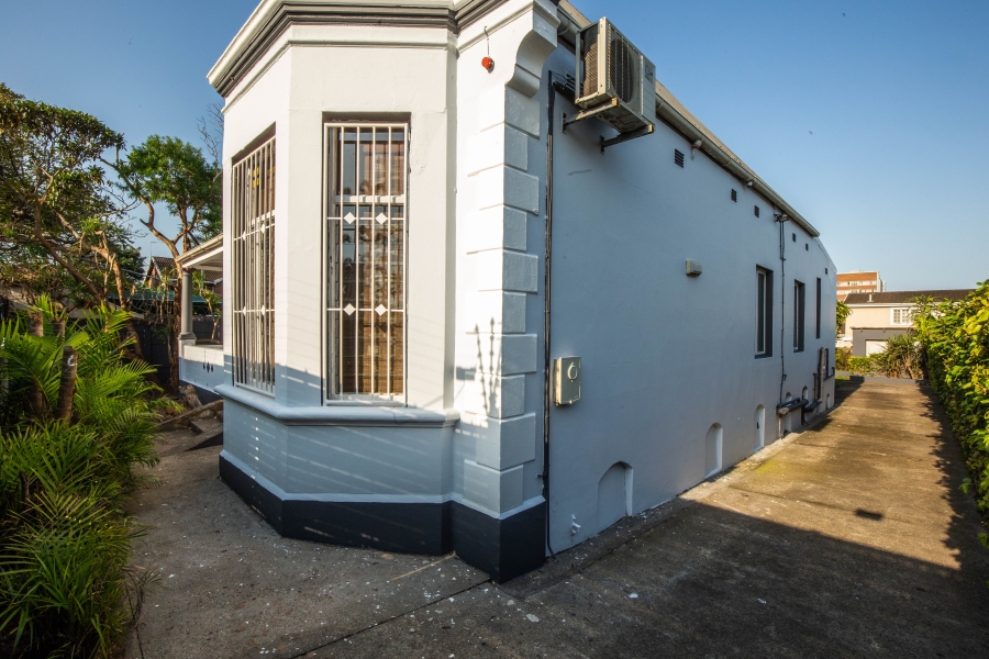 3 Bedroom Property for Sale in Glenwood KwaZulu-Natal