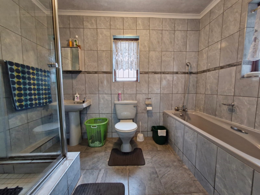3 Bedroom Property for Sale in Hillary KwaZulu-Natal