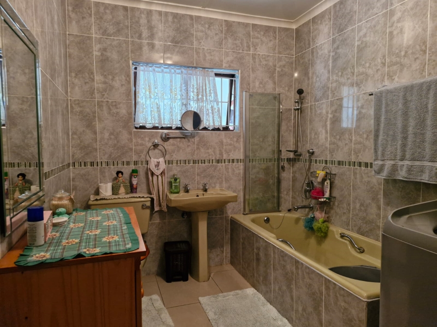 3 Bedroom Property for Sale in Hillary KwaZulu-Natal