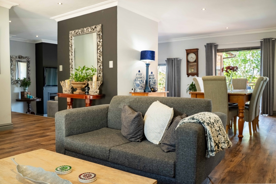 4 Bedroom Property for Sale in Kirtlington Park KwaZulu-Natal