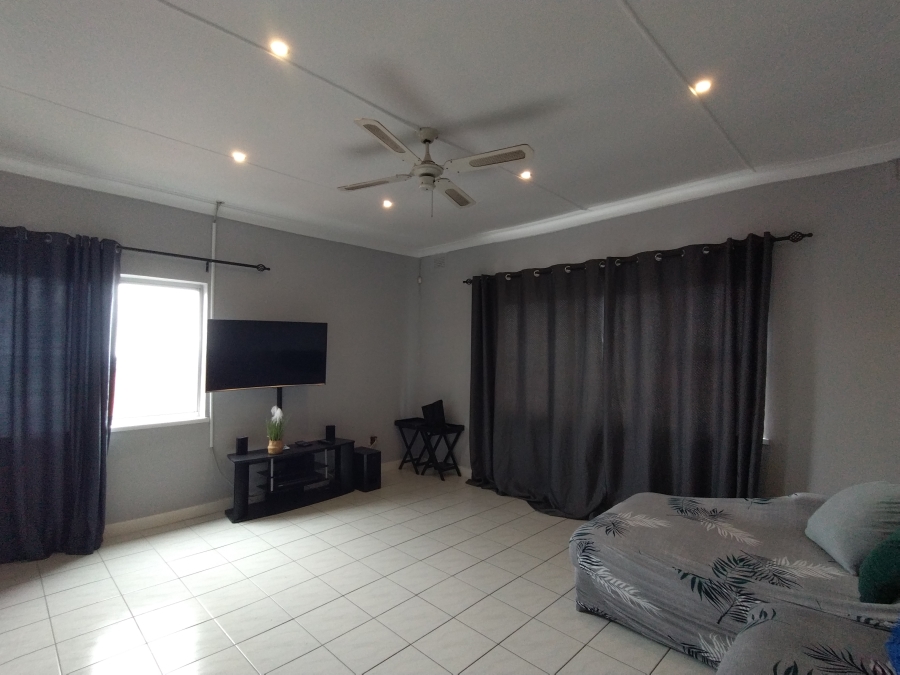 To Let 2 Bedroom Property for Rent in Morningside KwaZulu-Natal