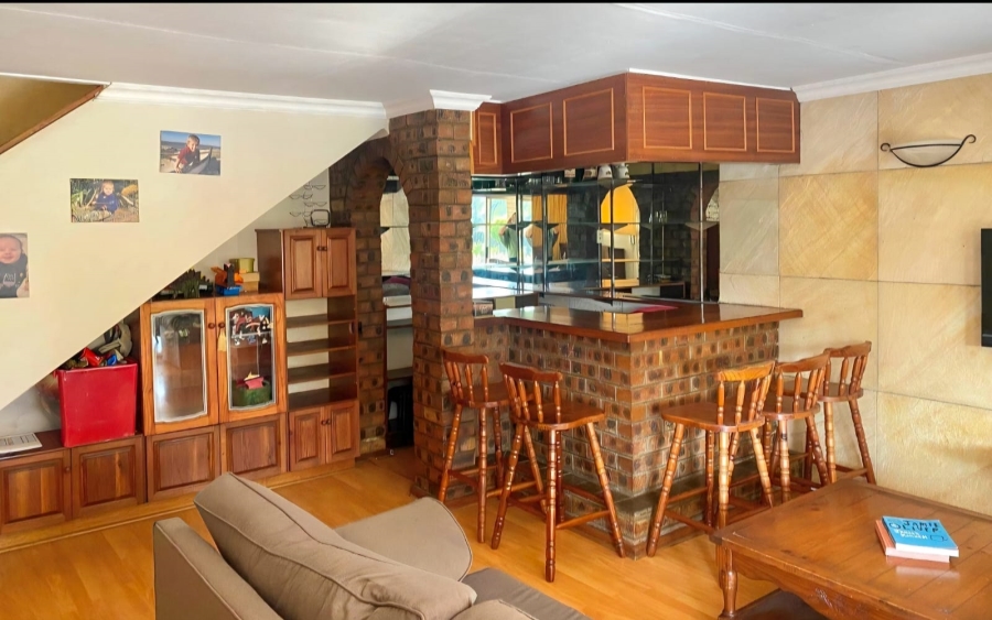 4 Bedroom Property for Sale in Chase Valley KwaZulu-Natal