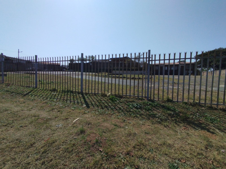 Commercial Property for Sale in Austerville KwaZulu-Natal