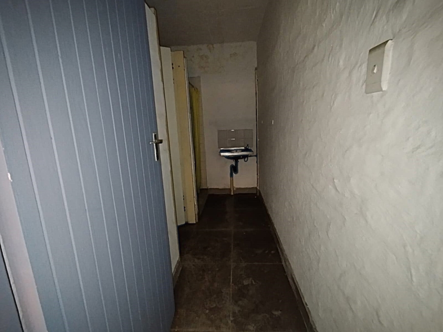 To Let commercial Property for Rent in Ocean View KwaZulu-Natal