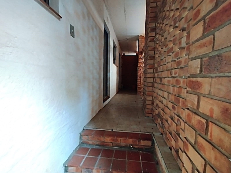 To Let commercial Property for Rent in Ocean View KwaZulu-Natal