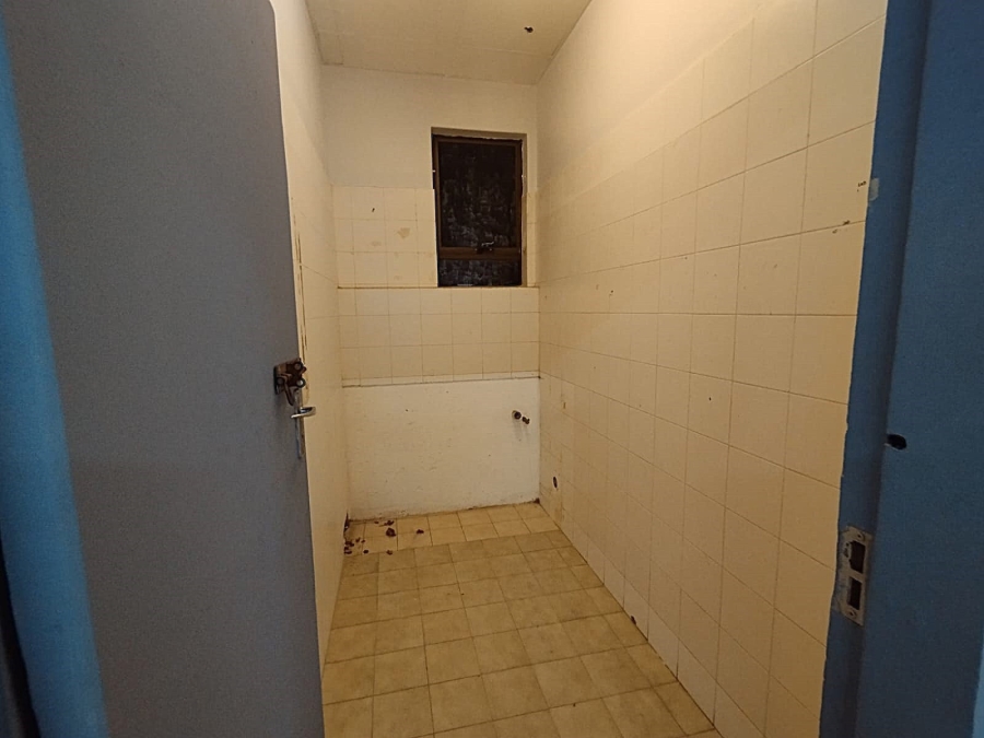 To Let commercial Property for Rent in Ocean View KwaZulu-Natal