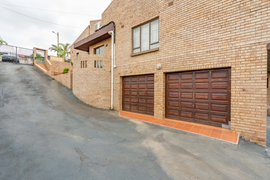 4 Bedroom Property for Sale in Malvern KwaZulu-Natal