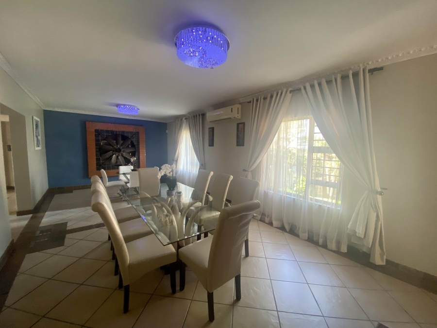 To Let 4 Bedroom Property for Rent in Meer En See KwaZulu-Natal