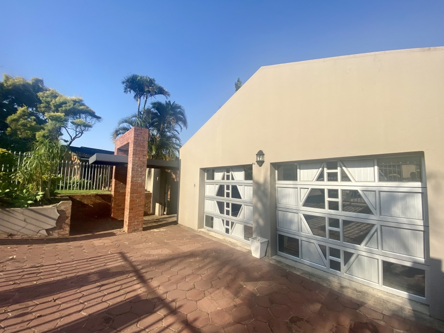 To Let 4 Bedroom Property for Rent in Meer En See KwaZulu-Natal